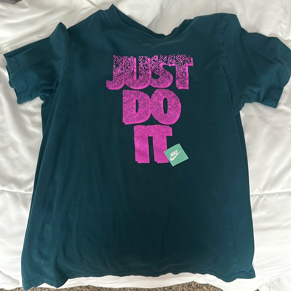 Nike Tee